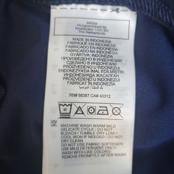 Adidas Women's Cargo‎ style shorts Size M - Picture 4 of 6